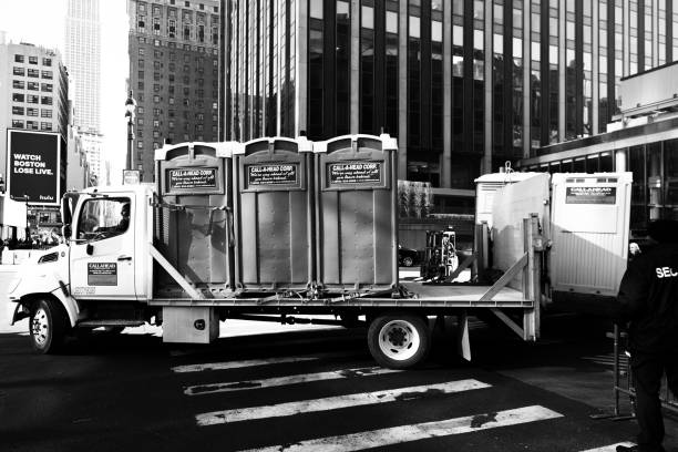 Best Portable restroom trailer rental  in Mexico, MO